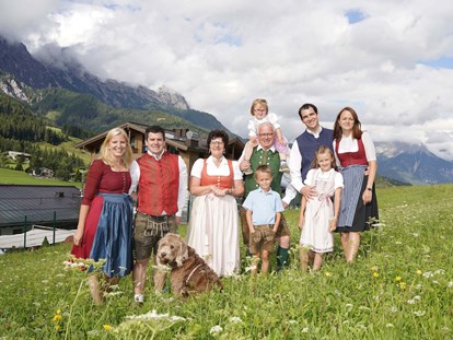 Hotels an der Piste - Salzburg - Familie Herbst - Good Life Resort die Riederalm ****S