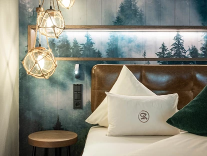 Hotels an der Piste - Sauna - Dienten am Hochkönig - Wohnkomfort-Doppelzimmer Baumtraum - Good Life Resort die Riederalm ****S