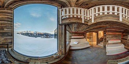 Hotels an der Piste - Ski-In Ski-Out - PLZ 8970 (Österreich) - Die doppelstöckige Stadlsauna im Relax & Vital Spa ab 16 Jahren mit 2 Temperaturzonen. - Hotel Schütterhof GmbH