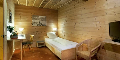 Hotels an der Piste - Hotel-Schwerpunkt: Skifahren & Familie - Egg (Großkirchheim) - Einzelzimmer Almhütte - SCOL Sporthotel Großglockner