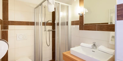 Hotels an der Piste - Preisniveau: moderat - Göritz (Großkirchheim) - Bad im Haus Figol - SCOL Sporthotel Großglockner