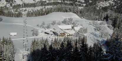 Hotels an der Piste - Hotel-Schwerpunkt: Skifahren & Familie - Haselbäckau - Sturmgut - eingebettet zwischen Talabfahrt und Gondelbahn - Berghof Sturmgut