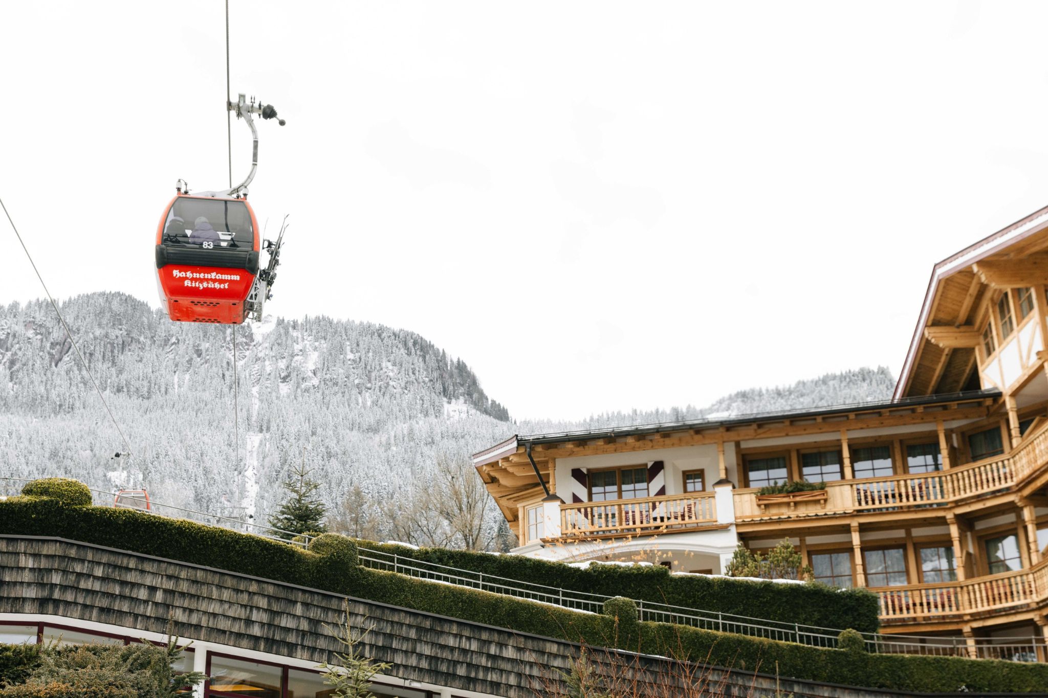 Skihotel - Hotel Kaiserhof Kitzbühel direkt an der Hahnenkammbahn - Hotel Kaiserhof Kitzbühel