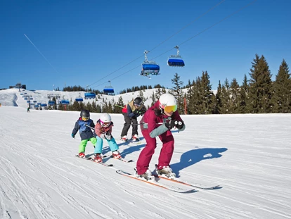 Hotels an der Piste - geführte Skitouren - Going am Wilden Kaiser - ALL INCLUSIVE Hotel DIE SONNE