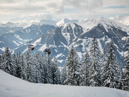 Hotels an der Piste - geführte Skitouren - Skicircus Saalbach Hinterglemm Leogang Fieberbrunn - ALL INCLUSIVE Hotel DIE SONNE