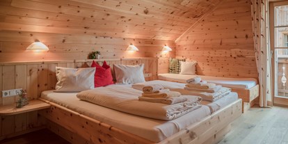 Hotels an der Piste - Hotel-Schwerpunkt: Skifahren & Ruhe - Rußbachsaag - Hüttenzimmer Holzknecht - Almwelt Austria