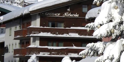 Hotels an der Piste - Preisniveau: gehoben - Galtür - Aussenansicht Hotel Hirlanda - Hotel Hirlanda