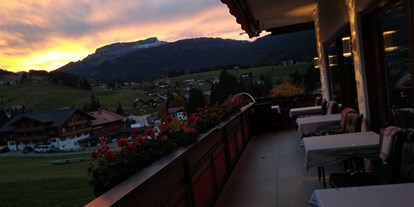 Hotels an der Piste - Verpflegung: Vollpension - Blick von unserer Terrasse auf den Hohen Ifen - Almhof Rupp - das Genießerhotel