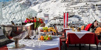 Hotels an der Piste - Ski-In Ski-Out - Damüls - Sonnenterrasse - Hotel Enzian