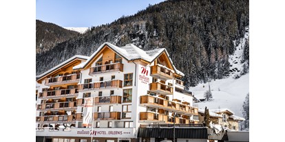 Hotels an der Piste - Hallenbad - Tirol - Hotel Mallaun