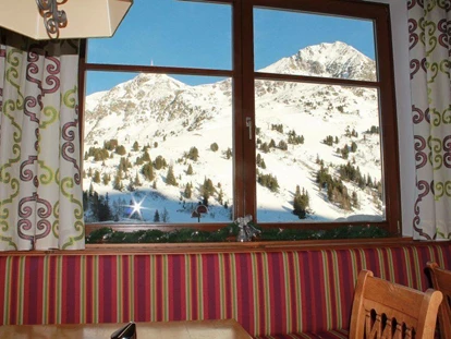 Hotels an der Piste - Rodeln - Unterburgstallberg - Andi's Skihotel