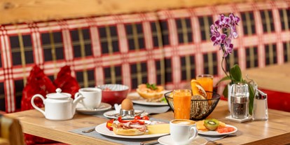 Hotels an der Piste - Preisniveau: gehoben - Stans (Stans) - Frühstückstisch - Hotel Der Rindererhof