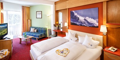 Hotels an der Piste - Hotel-Schwerpunkt: Skifahren & Kulinarik - Pesenthein - Familienzimmer - Familienhotel Hinteregger