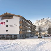 Hotels an der Piste: COOEE alpin Hotel Kitzbüheler Alpen - COOEE alpin Hotel Kitzbüheler Alpen