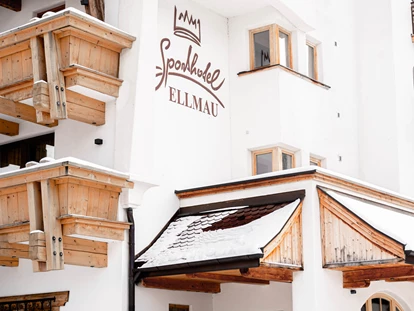 Hotels an der Piste - Hotel-Schwerpunkt: Skifahren & Kulinarik - Unterwössen - Außenansicht  - Sporthotel Ellmau