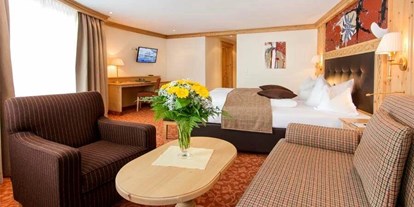 Hotels an der Piste - Hallenbad - PLZ 6456 (Österreich) - Gemütliche Zimmer & Suiten - Skihotel Edelweiss Hochsölden