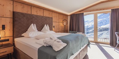 Hotels an der Piste - Wellnessbereich - St. Leonhard im Pitztal - Doppelzimmer Gaislachkogel mit Südbalkon - Skihotel Edelweiss Hochsölden