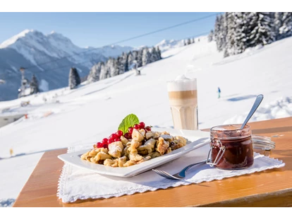 Hotels an der Piste - Hotel-Schwerpunkt: Skifahren & Familie - Prama - Hüttengenuss auf unserer 1350 Alm - Hotel Marten
