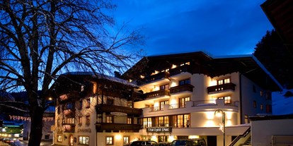 Hotels an der Piste - Hallenbad - Heißingfelding - Vital-Hotel Post