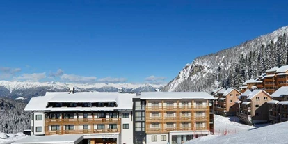 Hotels an der Piste - Ski-In Ski-Out - Neuprießenegg - Hotel - ALMHOTEL KÄRNTEN