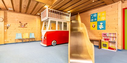 Hotels an der Piste - Tirol - Spielzimmer mit täglicher Kinderbetreuung - Kinder- & Gletscherhotel Hintertuxerhof