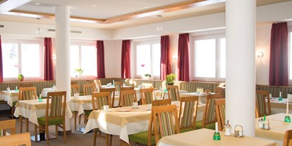 Hotels an der Piste - Skiraum: vorhanden - PLZ 8970 (Österreich) - Almhotel & Genussgasthof Hierzegger