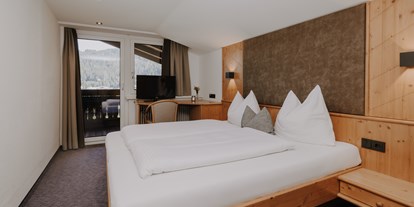 Hotels an der Piste - Sonnenterrasse - Dorfgastein - Doppelzimmer Dachgeschoss - B&B Hotel Die Bergquelle