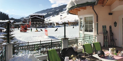 Hotels an der Piste - Hotel-Schwerpunkt: Skifahren & Familie - Uderns - Landhotel Maria Theresia
