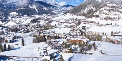 Hotels an der Piste - Skikurs direkt beim Hotel: für Erwachsene - Sonnwiesen - Hotel Kirchheimerhof