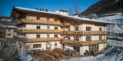 Hotels an der Piste - Skiraum: Skispinde - PLZ 6370 (Österreich) - Herrliche Sonnenterrasse direkt an der Skipiste!  - Dein MOUNTAIN Wohlfühlhotel Johanneshof