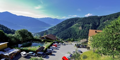Hotels an der Piste - Skiraum: Skispinde - Kostenloses Parkplatz für jede Besucher. Das Hotel ist im ganzen Jahr mit dem Auto erreichbar.  - Berghotel Jaga-Alm
