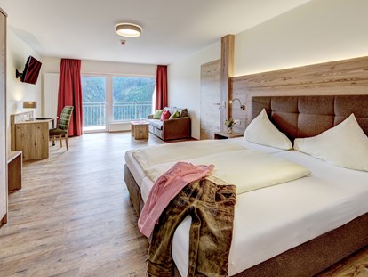 Hotels an der Piste - Sauna - Skigebiet Schmittenhöhe - Neues Familienzimmer Tauernblick - Berghotel Jaga-Alm