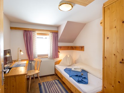Hotels an der Piste - Kühweg (Hermagor-Pressegger See) - Einzelzimmer  - Sattleggers Alpenhof & Feriensternwarte 
