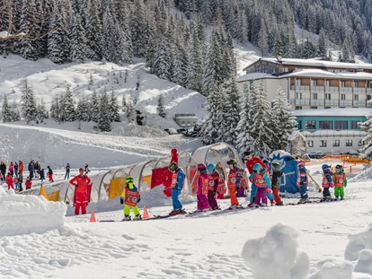 Hotels an der Piste - Hotel-Schwerpunkt: Skifahren & Familie - Enkerbichl - Hotel Sportwelt