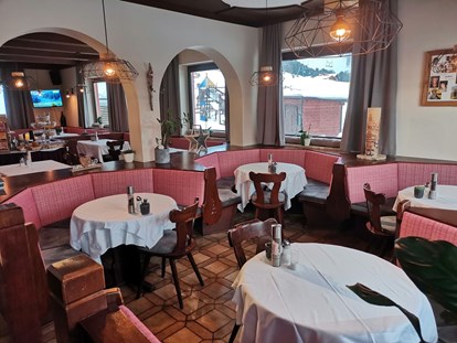 Hotels an der Piste - Hotel-Schwerpunkt: Skifahren & Tourengehen - Restaurant Pariente - Hotel Restaurant Pariente
