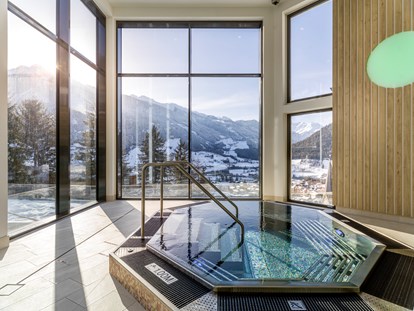 Hotels an der Piste - Pools: Infinity Pool - Hotel Goldried
