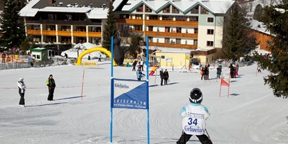 Hotels an der Piste - Kinderbetreuung - Skispaß direkt am Hotel - Familien- & Sporthotel Kärntnerhof****