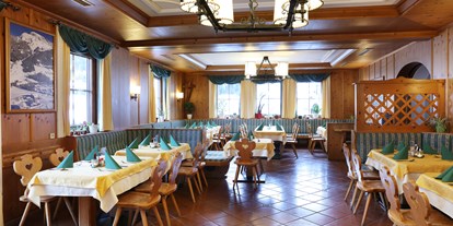 Hotels an der Piste - Verpflegung: Halbpension - PLZ 5541 (Österreich) - Speisesaal - Landhotel Salzburger Dolomitenhof