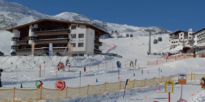Hotels an der Piste - Hotel-Schwerpunkt: Skifahren & Familie - Ausserbraz - Hotel Garni Bel-Ami