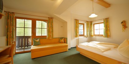 Hotels an der Piste - Hotel-Schwerpunkt: Skifahren & Wellness - PLZ 5541 (Österreich) - Landhauszimmer - Hotel-Pension Bruckreiterhof