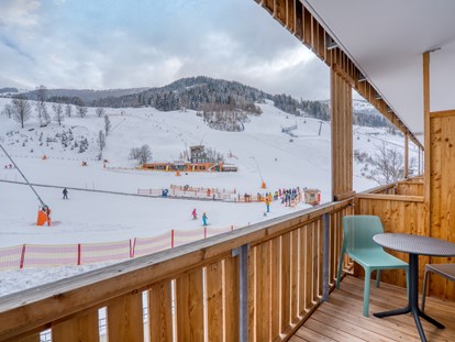 Hotels an der Piste - Hotel-Schwerpunkt: Skifahren & Familie - Turracherhöhe - Kaiserburg Zimmer - COOEE alpin Hotel Bad Kleinkirchheim