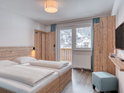Hotels an der Piste - Verpflegung: Frühstück - Labientschach - Familienzimmer - COOEE alpin Hotel Bad Kleinkirchheim