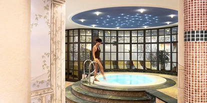 Hotels an der Piste - Hotel-Schwerpunkt: Skifahren & Familie - Urreiting - Whirlpool - Hotel Auhof