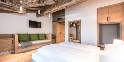 Hotels an der Piste - Suite mit offenem Kamin - PLZ 6384 (Österreich) - PURADIES mein Naturresort