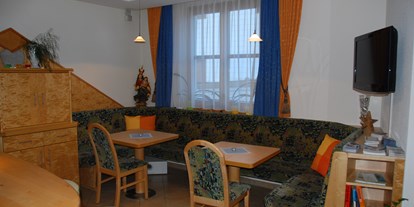 Hotels an der Piste - Preisniveau: günstig - Samnaun Dorf - Pension St. Martin