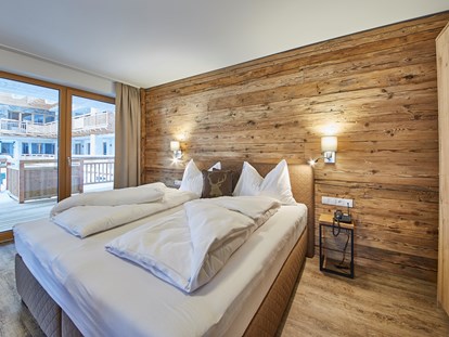Hotels an der Piste - Skiraum: videoüberwacht - Jochberg (Jochberg) - AlpenParks Hotel & Apartment Sonnleiten Saalbach