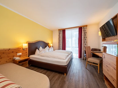 Hotels an der Piste - Verpflegung: Halbpension - Treffling (Seeboden am Millstätter See) - Standard Zimmer - Hotel GUT Trattlerhof & Chalets****