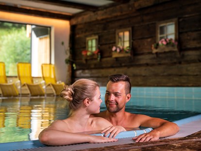 Hotels an der Piste - Pools: Außenpool beheizt - Treffen (Treffen am Ossiacher See) - Hallenbad - Hotel GUT Trattlerhof & Chalets****