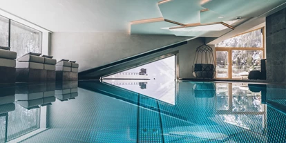Hotels an der Piste - Hallenbad - Zams - Infinity Pool - Elizabeth Arthotel