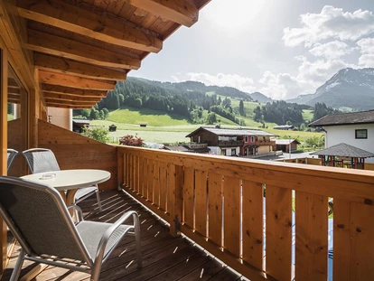 Hotels an der Piste - Skiraum: videoüberwacht - Eschenau (Taxenbach) - Ausblick vom Balkon - Familienhotel Botenwirt ***S